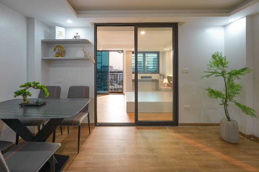 CHDV CAO CẤP MAI DỊCH - 8 TẦNG - 1 HẦM - 25P/DÒNG TIỀN 170TR