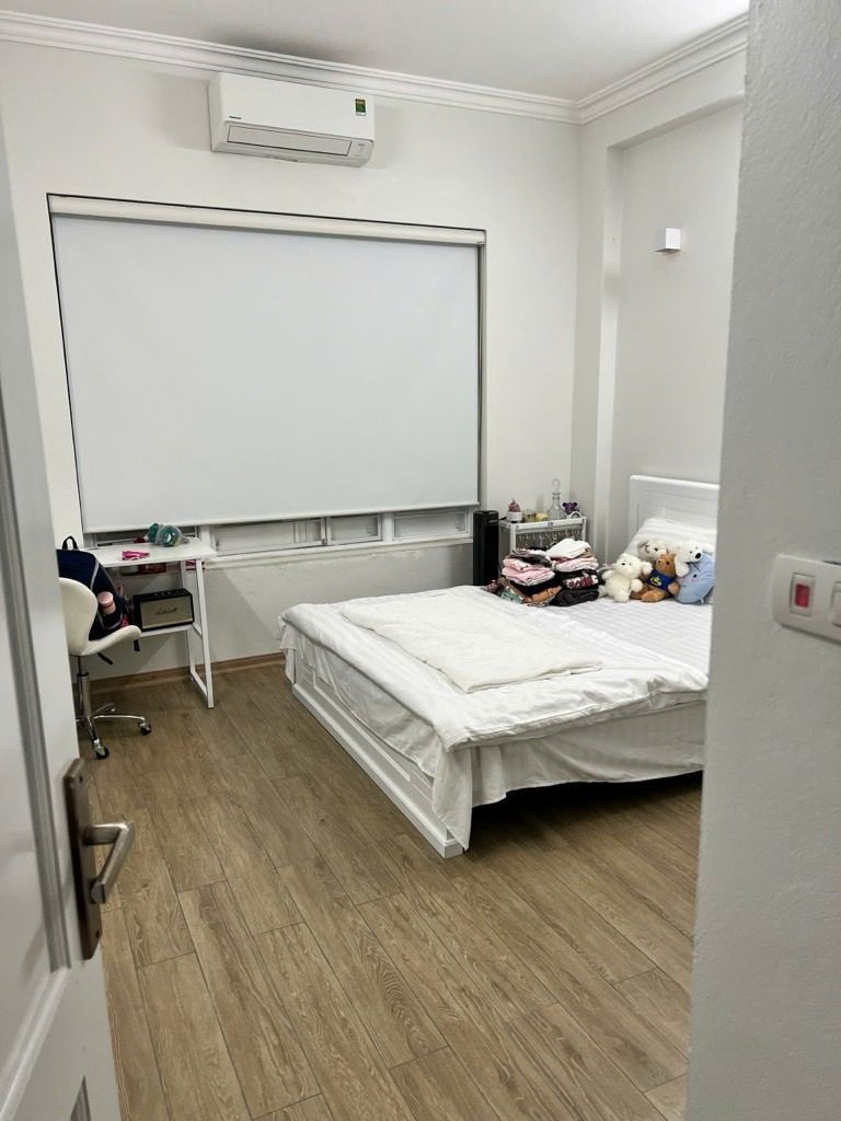 NHÀ MẶT PHỐ LẠC LONG QUÂN - 5 TẦNG THANG MÁY - MÓNG 7 TẦNG