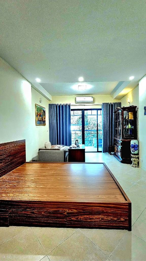 MẶT PHỐ PHƯƠNG MAI - 2 THOÁNG - VIEW HỒ - 7 TẦNG THANG MÁY