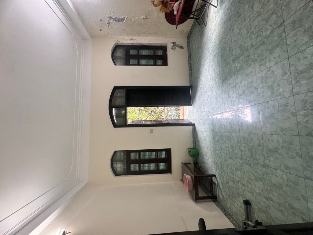 MẶT PHỐ DUY TÂN - ĐƯỜNG 40M - VỈA HÈ 20M - KINH DOANH CỰC GIÁ TRỊ