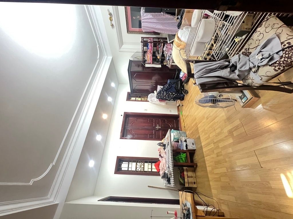 NHÀ LÔ GÓC KHU PHÂN LÔ ĐẦM TRẤU - MẶT TIỀN 12M - VỈA HÈ 4M