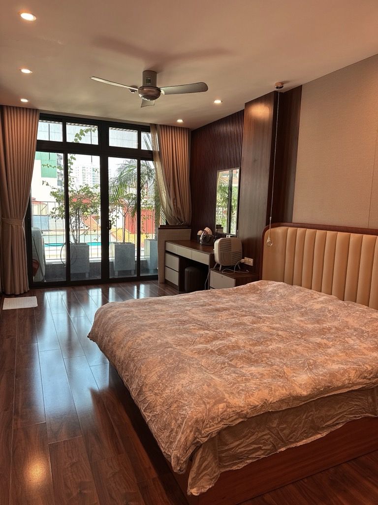 NHÀ DÂN XÂY TOÀN ĐỒ CỰC XỊN - 8 TẦNG THANG MÁY - FULL NỘI THẤT