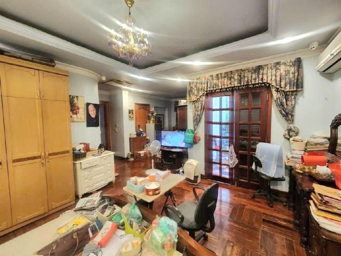 BIỆT THỰ VÍP LÔ GÓC PHỐ TRẦN THÁI TÔNG - MẶT TIỀN 30M - CỰC HIẾM