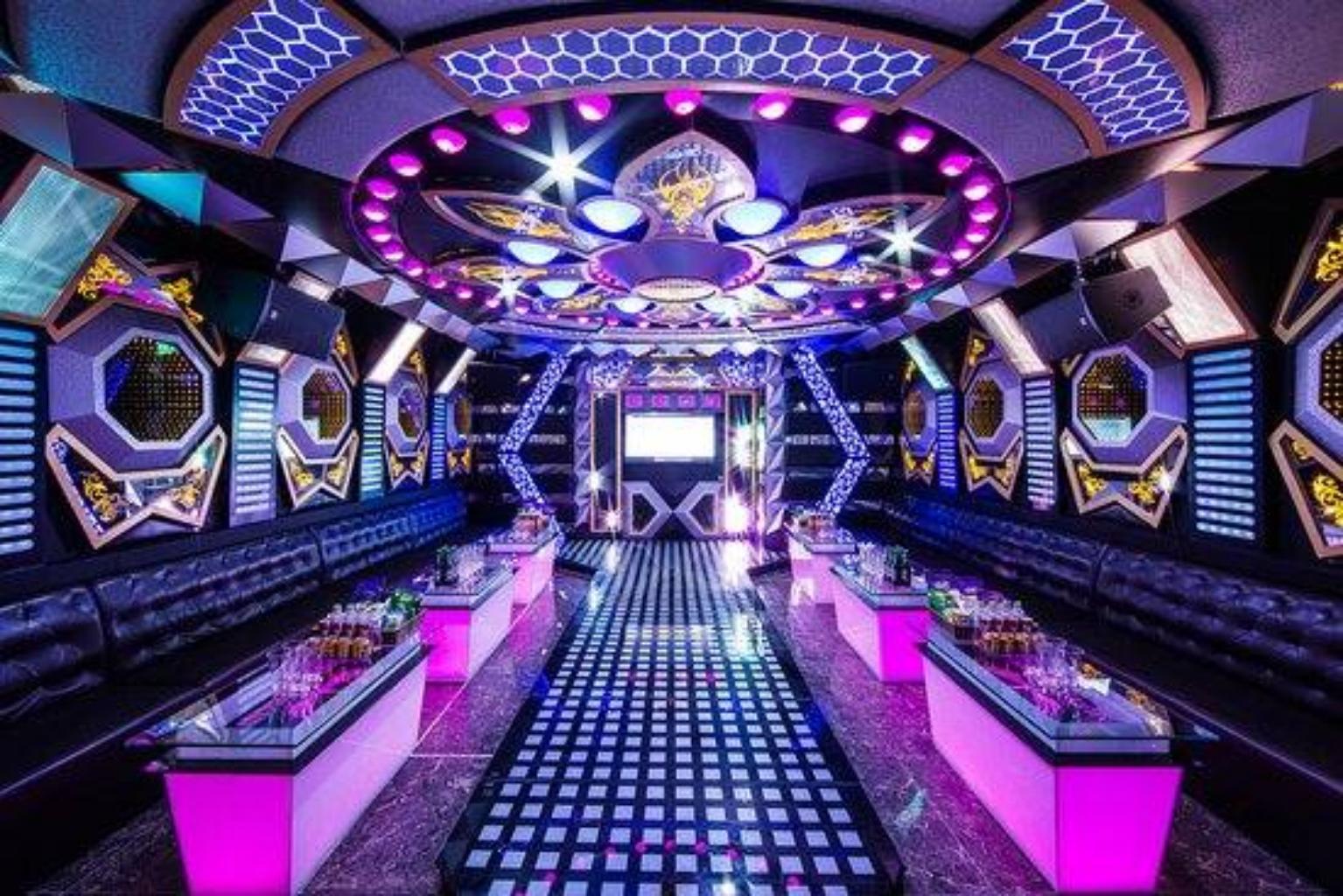 MẶT PHỐ TRẦN DUY HƯNG QUYỀN LỰC - 2 THOÁNG - VỈA HÈ ĐÁ BÓNG