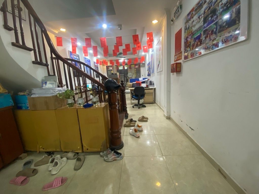 NHÀ MẶT PHỐ MAI DỊCH, LÀM VĂN PHÒNG CHO THUÊ, DÂN TRÍ CAO