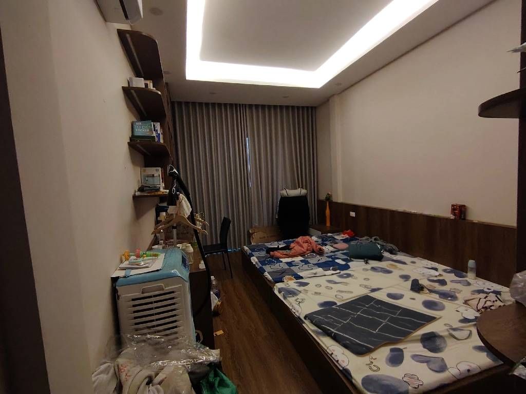 PHÂN LÔ NGUYỄN CHÍ THANH - KINH DOANH - 6 TẦNG THANG MÁY - THÔNG SÀN