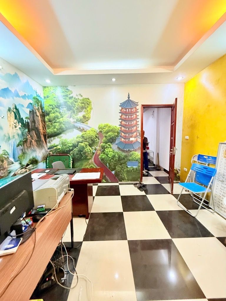 1 MẶT PHỐ TRUNG KÍNH 1 MẶT NGÕ, VỊ TRÍ KINH DOANH ĐẸP, VỈA HÈ RỘNG