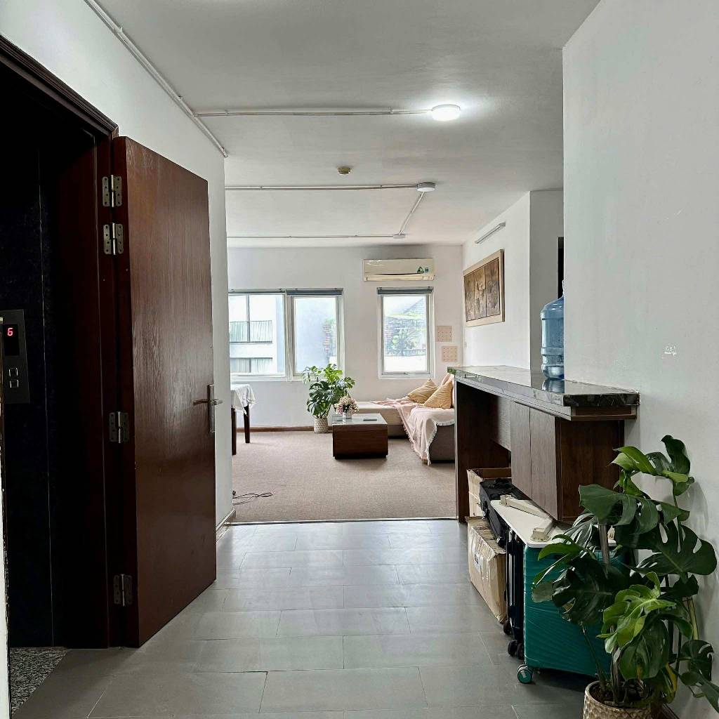 BÁN CĂN NHÀ MẶT PHỐ TÔ NGỌC VÂN 8 TẦNG, 1 HẦM, NHIỀU TÂY THUÊ Ở