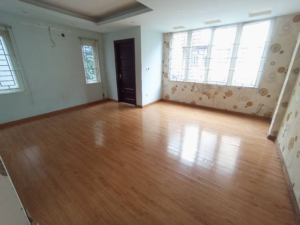 LÔ GÓC MẶT PHỐ THUỴ KHUÊ, MẶT TIỀN 5.3M, KINH DOANH NGÀY ĐÊM