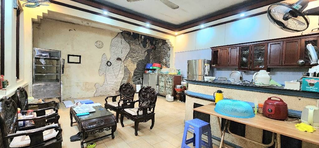 NHÀ MẶT PHỐ KHÂM THIÊN, MẶT TIỀN 5.3M, ĐOẠN GIỮA PHỐ CỰC ĐẸP