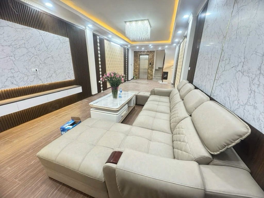 NHÀ KHU PHÂN LÔ ĐƯỜNG BƯỞI, XÂY MỚI, 8 TẦNG THANG MÁY, THÔNG SÀN