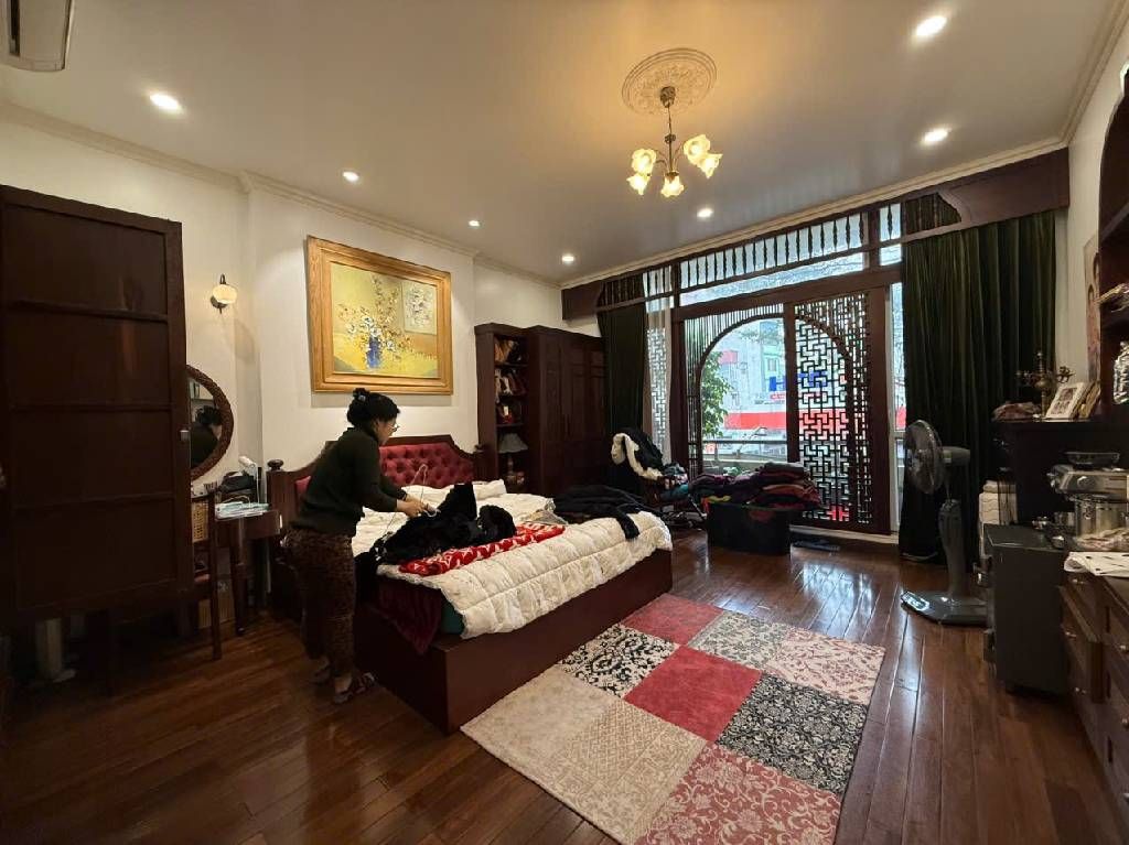 MẶT PHỐ KHÂM THIÊN, 1 MẶT PHỐ 1 MẶT NGÕ, MẶT TIỀN 5M, DÂN TỰ XÂY