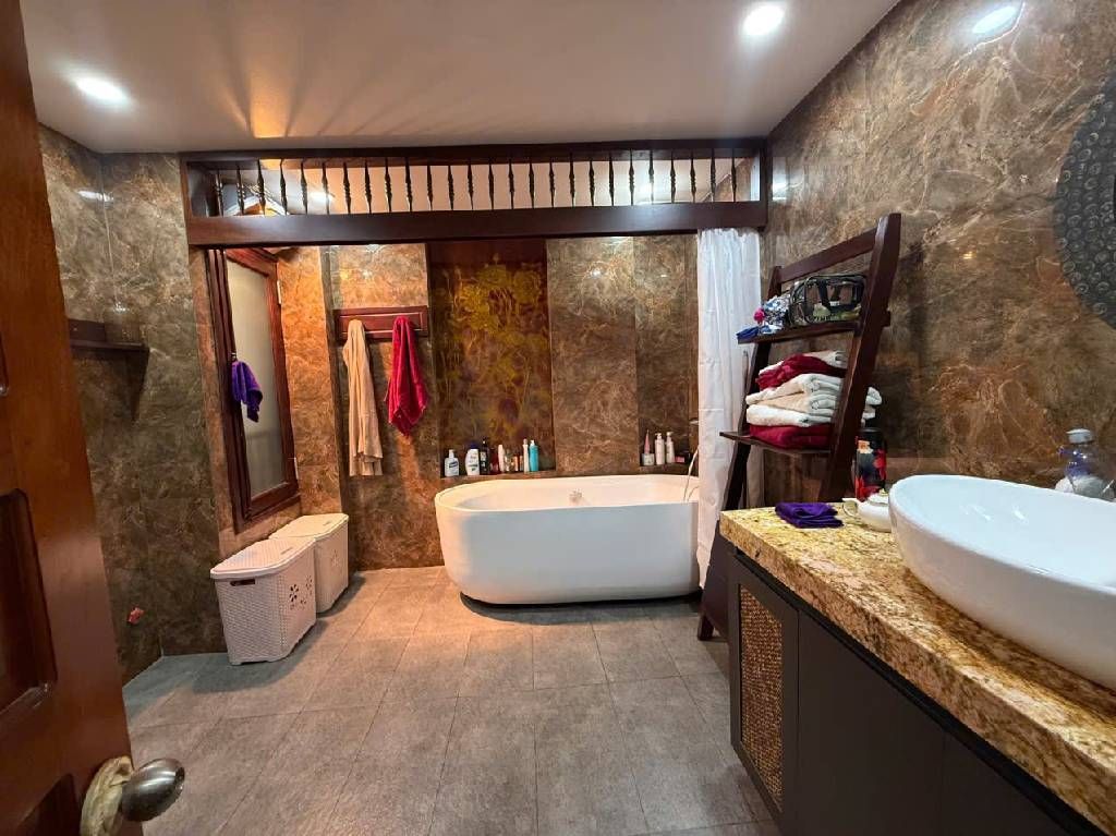 MẶT PHỐ KHÂM THIÊN, 1 MẶT PHỐ 1 MẶT NGÕ, MẶT TIỀN 5M, DÂN TỰ XÂY