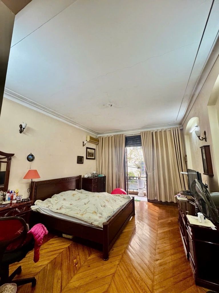 LÕI BA ĐÌNH Ô TÔ, NHÀ DÂN XÂY, SẴN Ô CHỜ THANG MÁY, 2 THOÁNG 