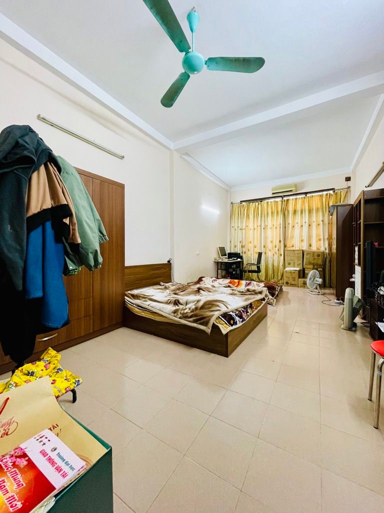 NHÀ MẶT PHỐ HẠ YÊN QUYẾT, YÊN HÒA, ĐƯỜNG MỚI 4 LÀN Ô TÔ, 2 THOÁNG