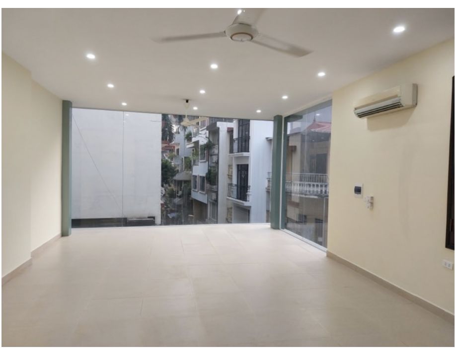 BÁN NHÀ KHU PHÂN LÔ HOÀNG QUỐC VIỆT, LÔ GÓC, 2 MẶT TIỀN