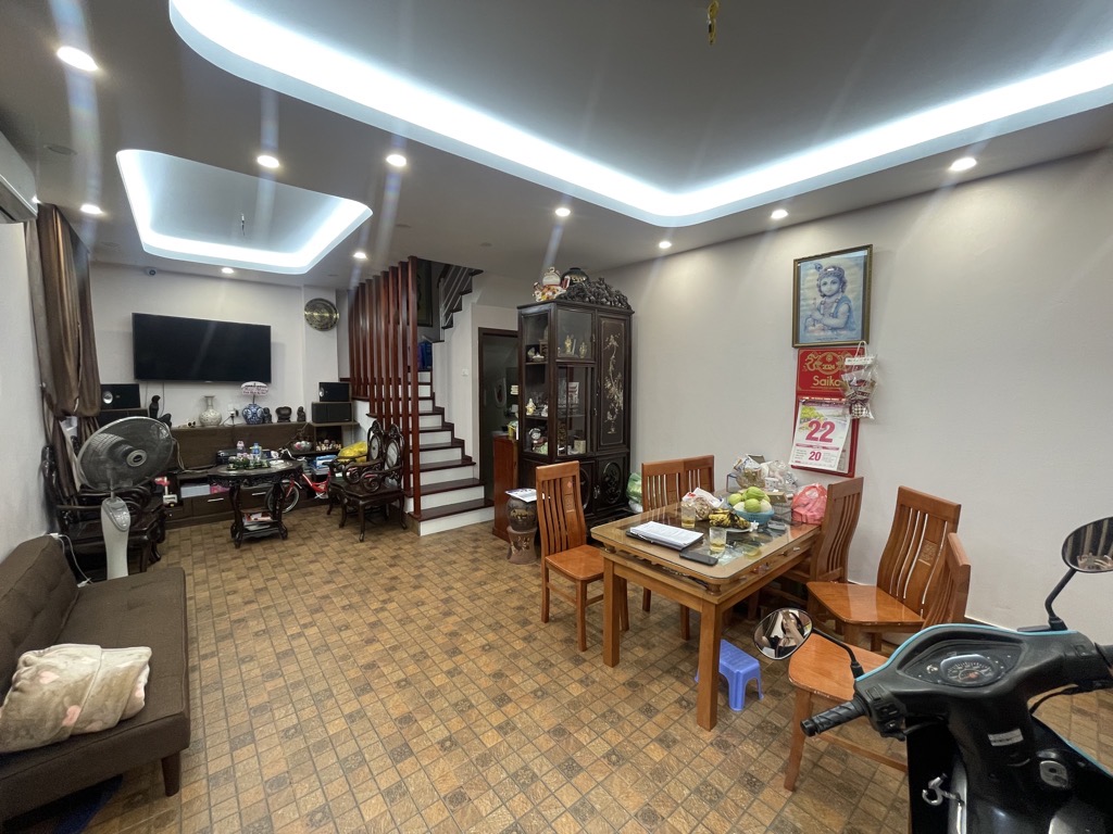 NHÀ MẶT PHỐ VĂN CAO, MẶT TIỀN 6.9M, CHỦ TỰ XÂY CHẮC CHẮN