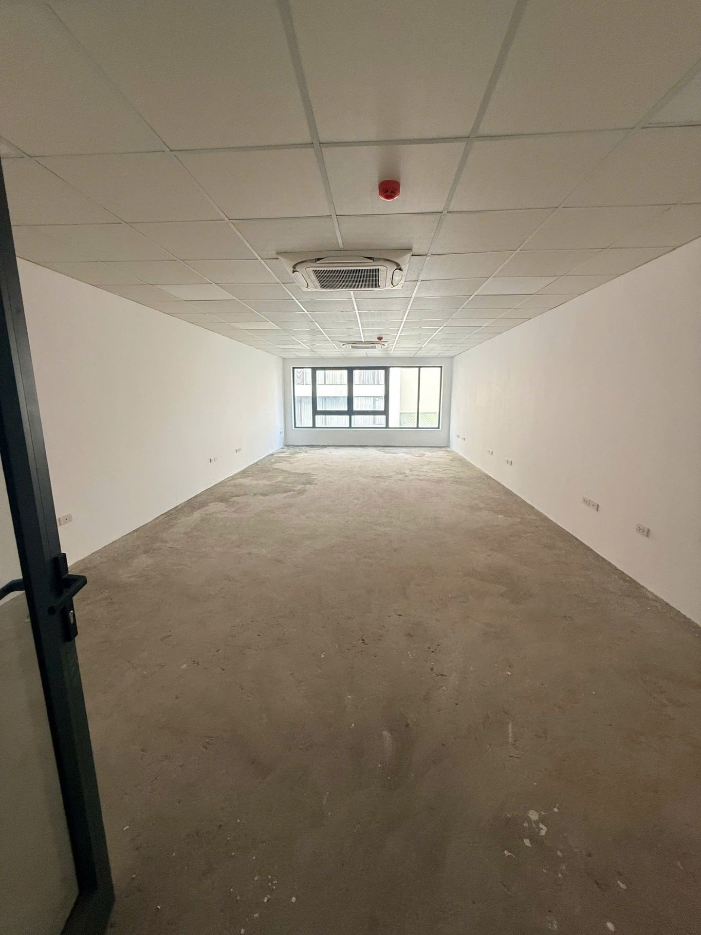 SIÊU PHẨM MẶT PHỐ YÊN PHỤ, 2 HẦM, THÔNG SÀN, 2 THOÁNG, 7 TẦNG, MẶT TIỀN 5.8M