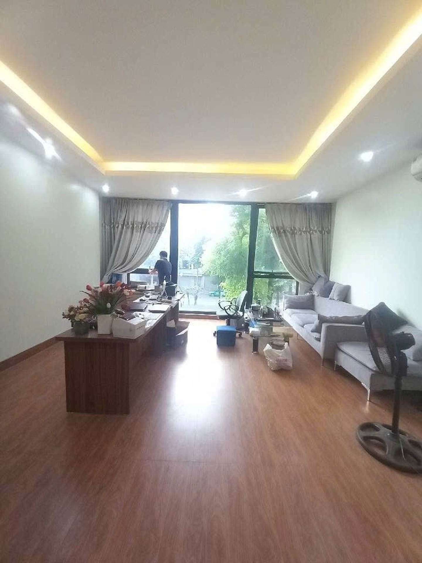 MẶT PHỐ NGÔ GIA TỰ, VỈA HÈ 7M, MẶT TIỀN 5.5M, TIỀM NĂNG TĂNG GIÁ CAO