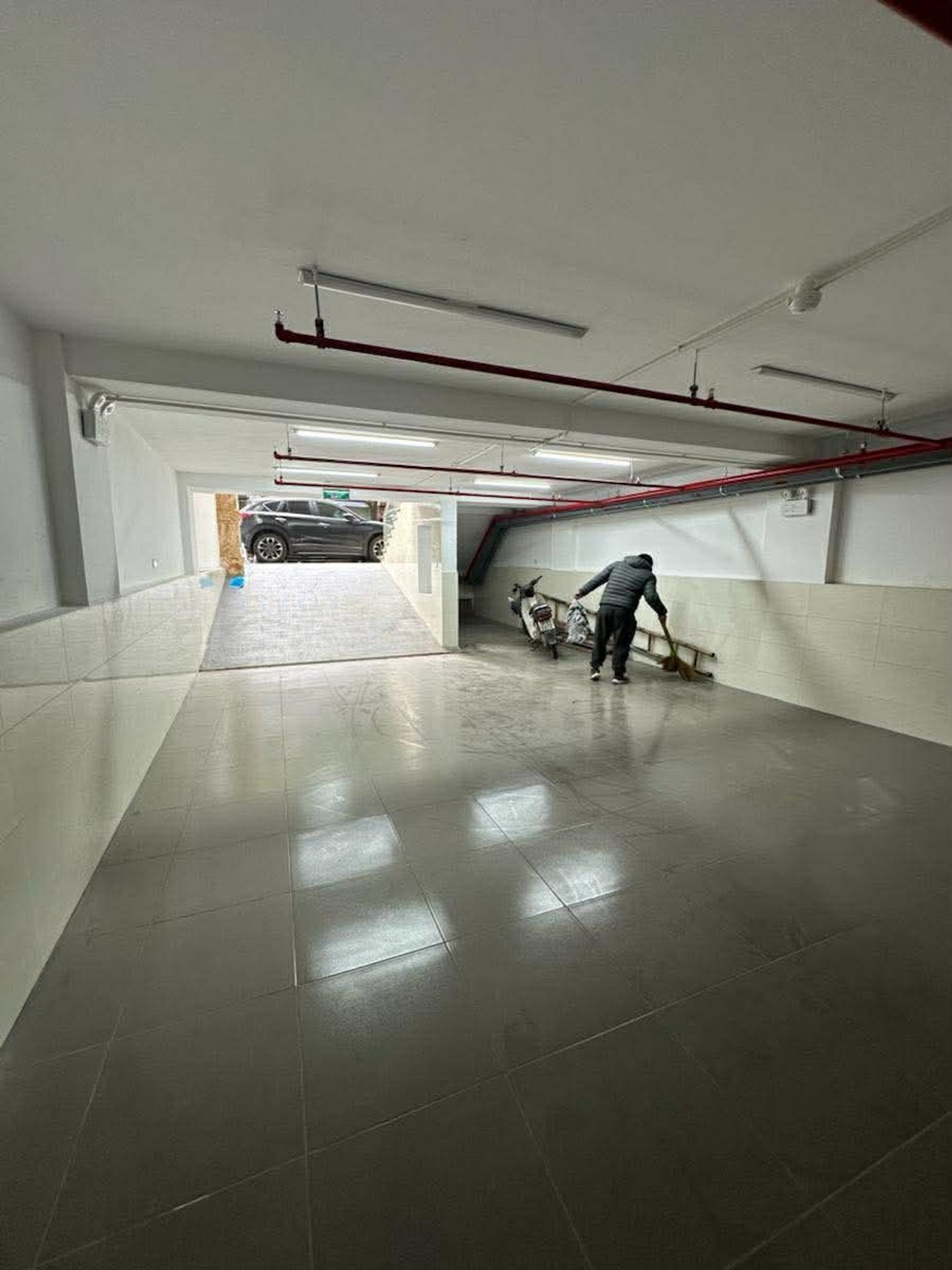 SIÊU PHẨM MẶT PHỐ NGUYỄN NGỌC NẠI, TÒA VĂN PHÒNG 9 TẦNG CÓ HẦM, DÒNG TIỀN 130TR/THÁNG